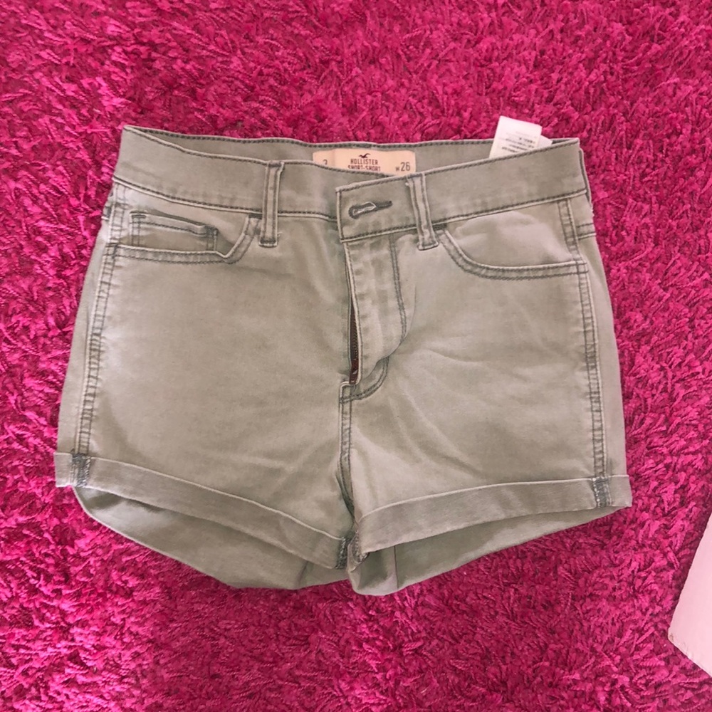 HOLLISTER WOMENS SHORTS SIZE 3